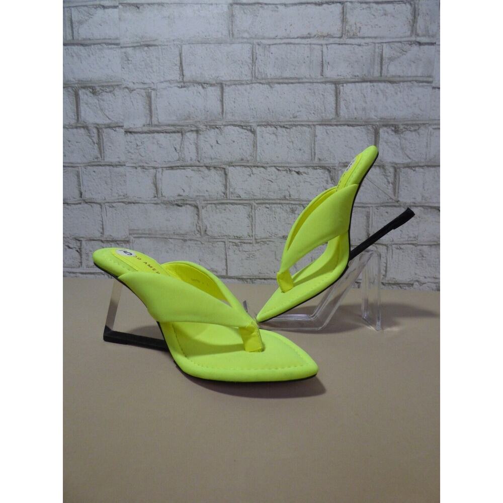 Good American Neon Yellow Clear Heel Wedge Thong Sandal 5 NEW